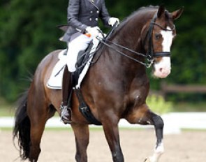 Laura Quint on Winnetou Q