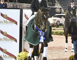 Isabell Werth and El Santo win the 2014 Central Park Dressage Challenge