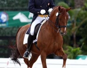 Michael Barisone on Lauren Sprieser's Ellegria