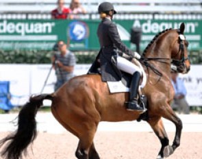 Kaitlin Blythe on Daverden