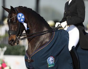 Silva Martin and Rosa Cha W win the Prix St Georges at the 2014 Palm Beach Derby :: Photo © Astrid Appels