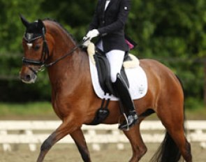 Zoe Schipper on Oualidaluna, now named Dolce Vita :: Photo © Astrid Appels