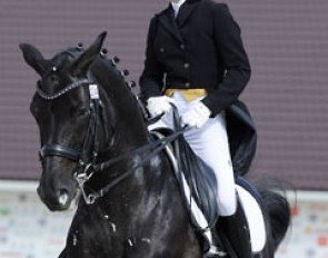 Anna Serova on Pergam