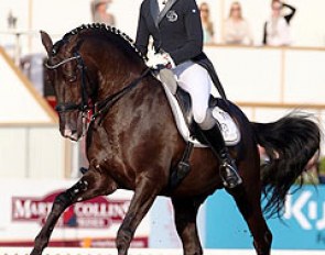 Rizzo and Sal rode a freestyle personal best score and had the crowd clapping from start to finish in her kur