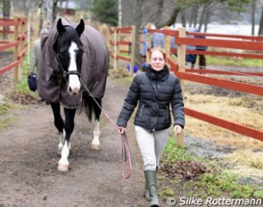 Groom Laura Tsernov picks Schubert from the field