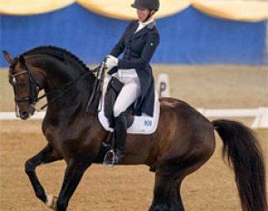 Sabine Schut-Kery and Sanceo win the Prix St Georges