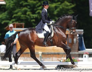 Swiss Birgit Wientzek-Pläge on For Compliment