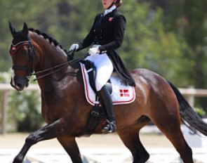Kristina Rasmussen on Dupran
