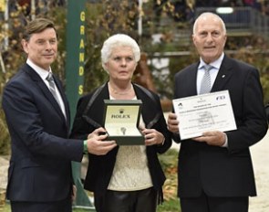 Maartje and Joop Hanse, Valegro's breeder, were honoured at the CHI Geneva as 2015 WBFSH Best Dressage Breeders