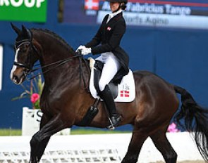 Anne Fabricius Tange on Sundorfs Aquino