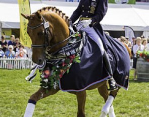 Julie Brougham and Vom Feinsten win the 2015 New Zealand Horse of the Year Title at the CDI Hastings :: Photo © Libby Law
