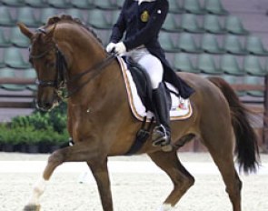 Charlotte Defalque and Botticelli at the 2015 CDI Lier :: Photo © Chris Coessens