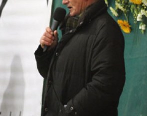 Klaus Balkenhol talking about training Trakehner Heuberger