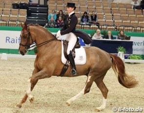 Kathleen Keller and Desperados at the 2015 CDI-W Neumunster :: Photo © LL-foto