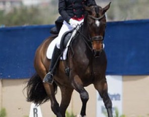 Steffen Peters and Legolas at the 2015 CDI-W San Juan Capistrano :: Photo © Terri Miller