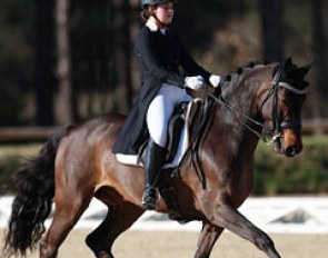 Swedish Klara Andersson Antelli on Robichon V (by Rosenkoenig x Caribo)