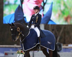 The CDI 3* Grand Prix Kur to Music was ridden in memory of the late French Grand Prix rider Serge Cantin who was based at the Domaine Equestre des Grands Pins. A video was shown on the jumbotron in his memory