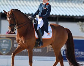 Lynne Maas on Zamora