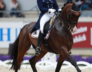 Laurence Roos and Fil Rouge
