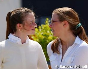 Sisters Semmieke and Sanneke Rothenberger rooting for brother Sönke