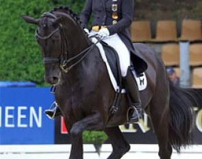 Isabell Werth and Weihegold at the 2016 German Championships :: Photo © LL-foto