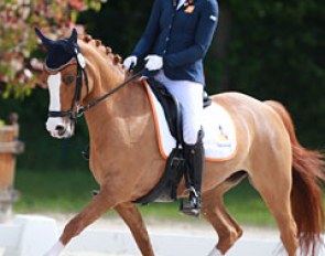 Jitske Prosman and Charina du Bois at the 2016 CDIO Compiegne :: Photo © Astrid Appels