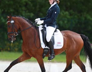 Maddy Whelan and Ode to Shannon at the 2016 CDIO Compiegne :: Photo © Astrid Appels