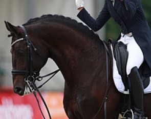Polina Afanasieva on Flanagan
