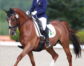Robyn O'Neill on Belsasser