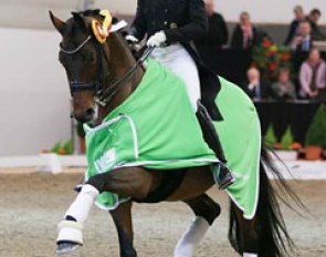 Juliane Brunkhorst and Sieger Hit win the Grand Prix Kur at the 2016 CDN Munster :: Photo © LL-foto