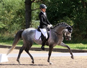 Mai Stensson and Very Fair