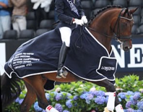 Severo Jurado Lopez and Fiontini win the gold in the 6-year old division at the 2016 World Young Horse Championships :: Photo © Astrid Appels