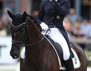 Stefanie Wolf and Saphira Royal NG (by San Amour x Monteverdi)