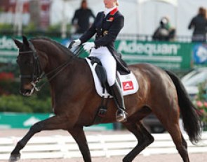 Laura Tomlinson and Rosalie B at the 2016 CDI Wellington :: Photo © Astrid Appels