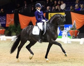 Marieke van der Putten on Four Legends KS :: Photo courtesy KWPN