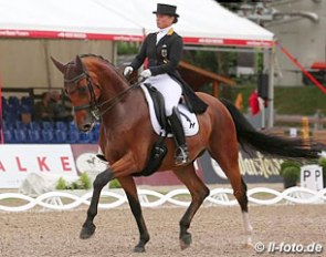 Isabell Werth and Emilio in the Grand Prix at the 2017 German Dressage Championships :: Photo © LL-foto