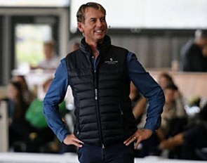 Carl Hester teaching a masterclass at the Caledon Equestrian Centre in Palgrave, ON, Canada :: Photo © Karie Elderman