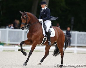 Mary Hanna and Calanta competing in France :: Photo © Astrid Appels
