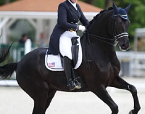 American Rachel Stickland on Caroline Ibos-Stickland's 13-year old Belgian warmblood Errolympic CTwo (by Ferro x De Niro)
