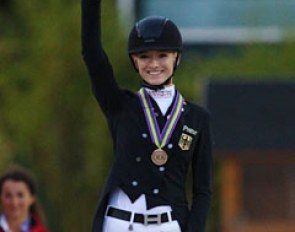 Linda Erbe wins bronze