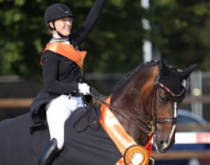 Hannah Erbe and Carlos in their lap of honour