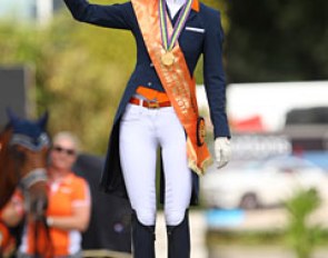 Daphne van Peperstraten wins kur gold