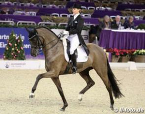 Kira Wulferding on Soiree d'Amour
