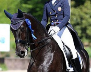 Kasey Perry-Glass and Gorklintgaards Dublet at the 2017 U.S. Dressage Championships :: Photo © Sue Stickle