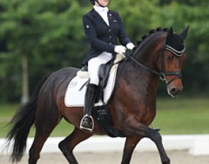 Lea Marie Golkowski on Die Feine Chanel
