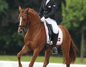 Claudia Kjaer on Adriano B