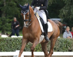 Franziska Sieber on Rosso WRT (by Connery)