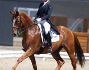 Stephanie de Frel on Beach Boy