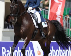 Katja Gevers on Thriller (by Gribaldi x Amor)