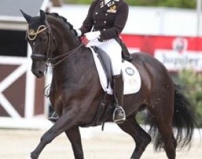 Laura Luyten and Dark Chocolate
